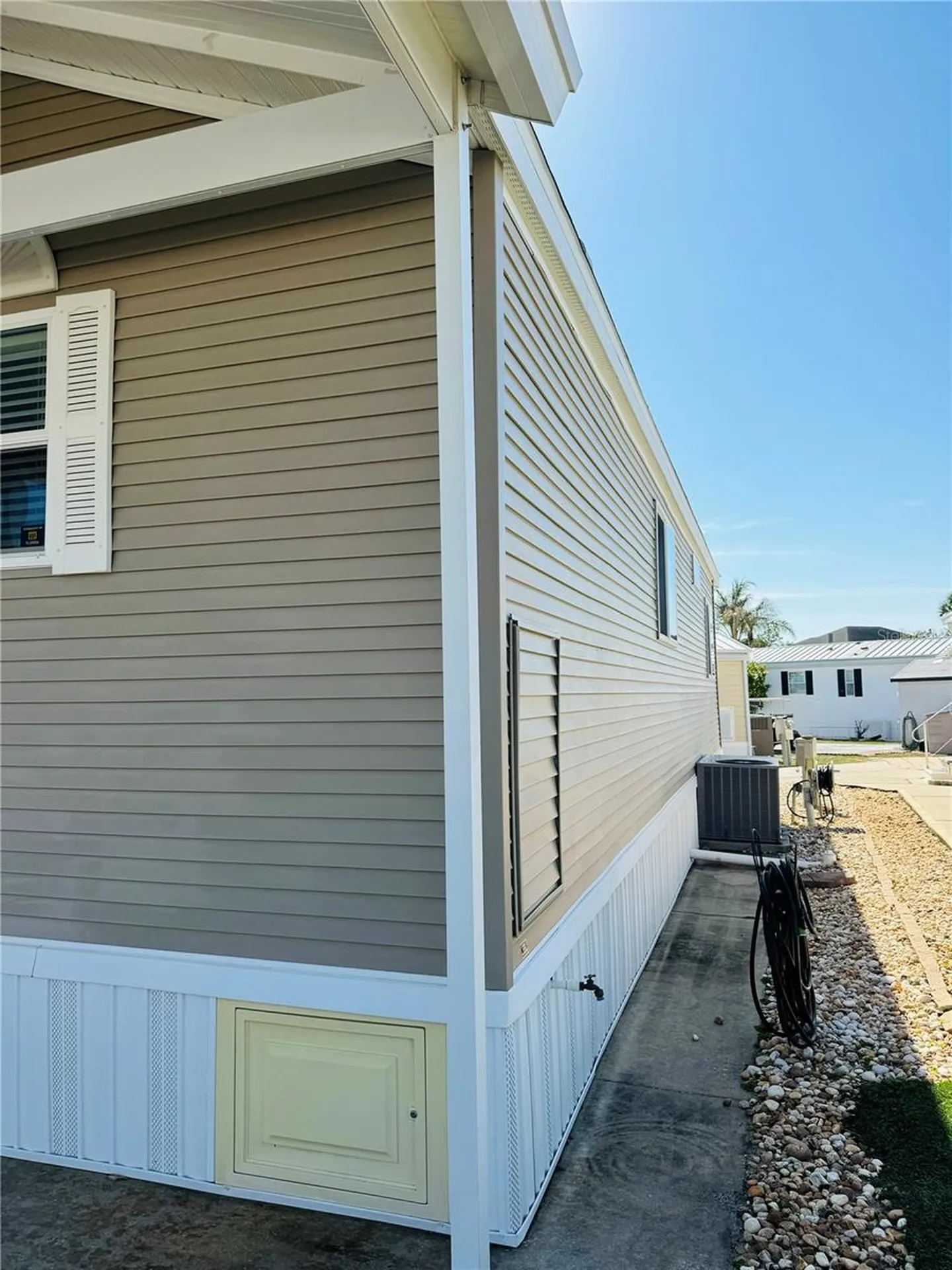 42769 Highway 27 Davenport FL 33837