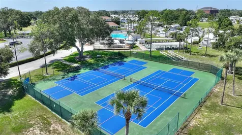 42769 Highway 27 Davenport FL 33837