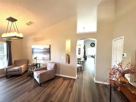 2154 Fennell Street Maitland FL 32751