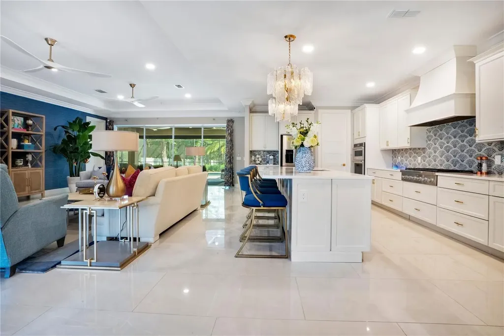 1107 Palm Cove Drive Orlando FL 32835