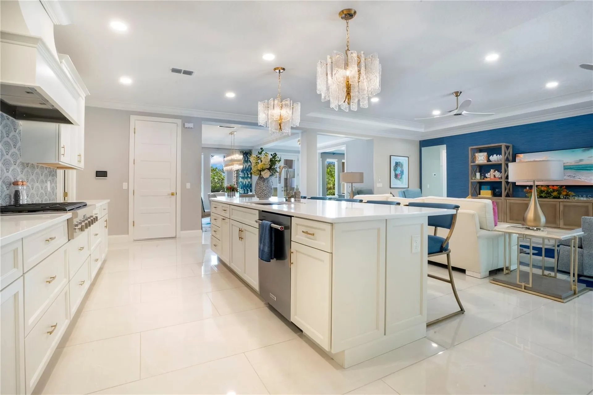 1107 Palm Cove Drive Orlando FL 32835