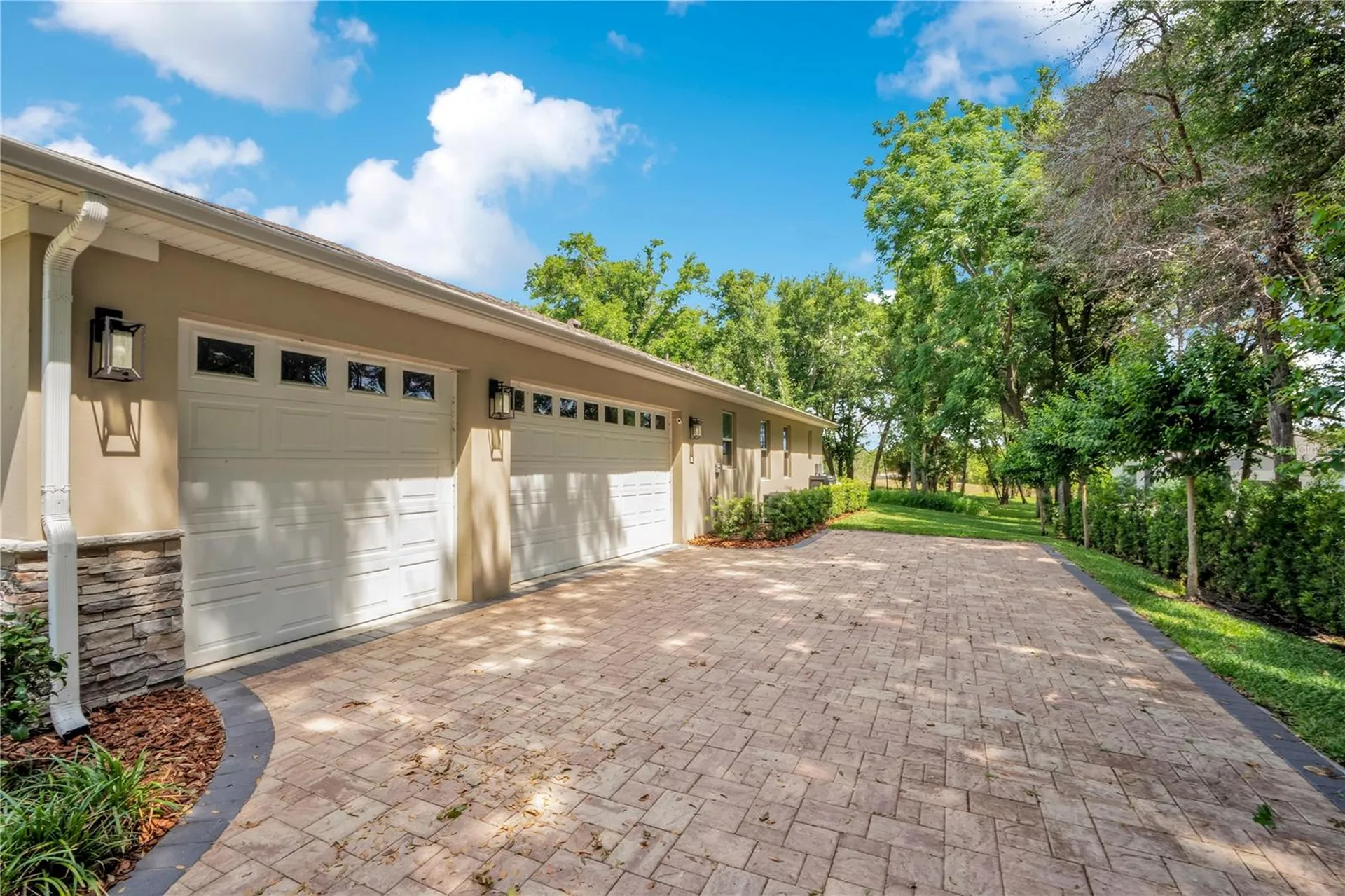 1107 Palm Cove Drive Orlando FL 32835