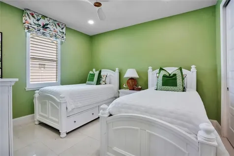 1107 Palm Cove Drive Orlando FL 32835