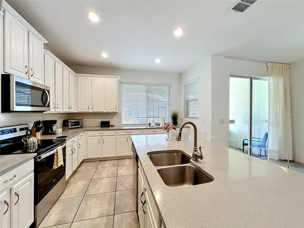 8976 Amelia Downs Trail Kissimmee FL 34747
