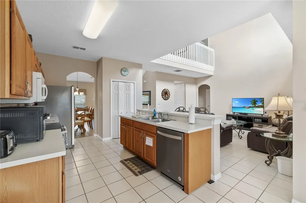 602 Highgate Park Davenport FL 33897