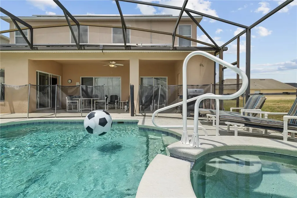 602 Highgate Park Davenport FL 33897