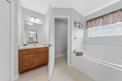 602 Highgate Park Davenport FL 33897