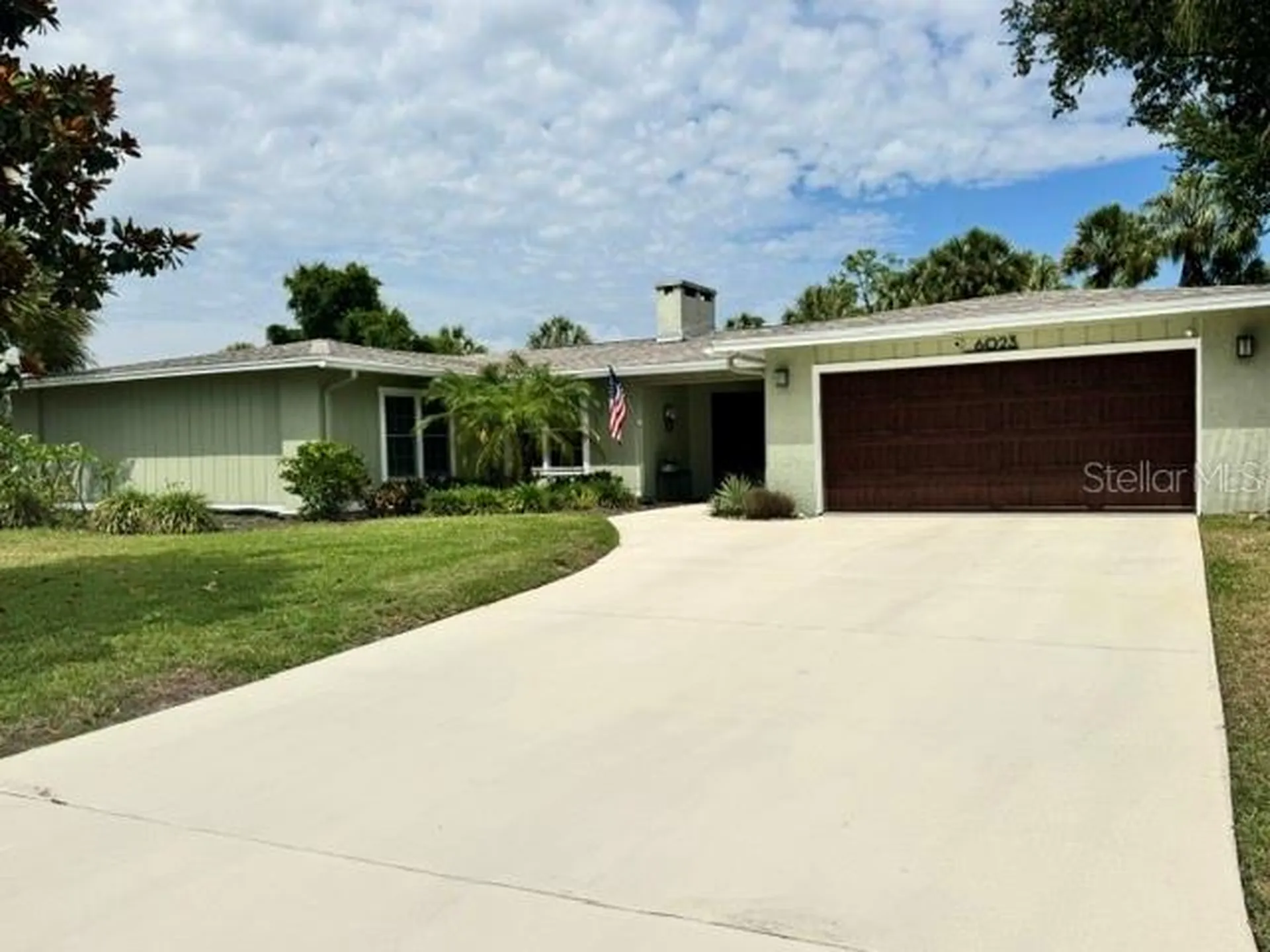 6023 45th Street W Bradenton FL 34210