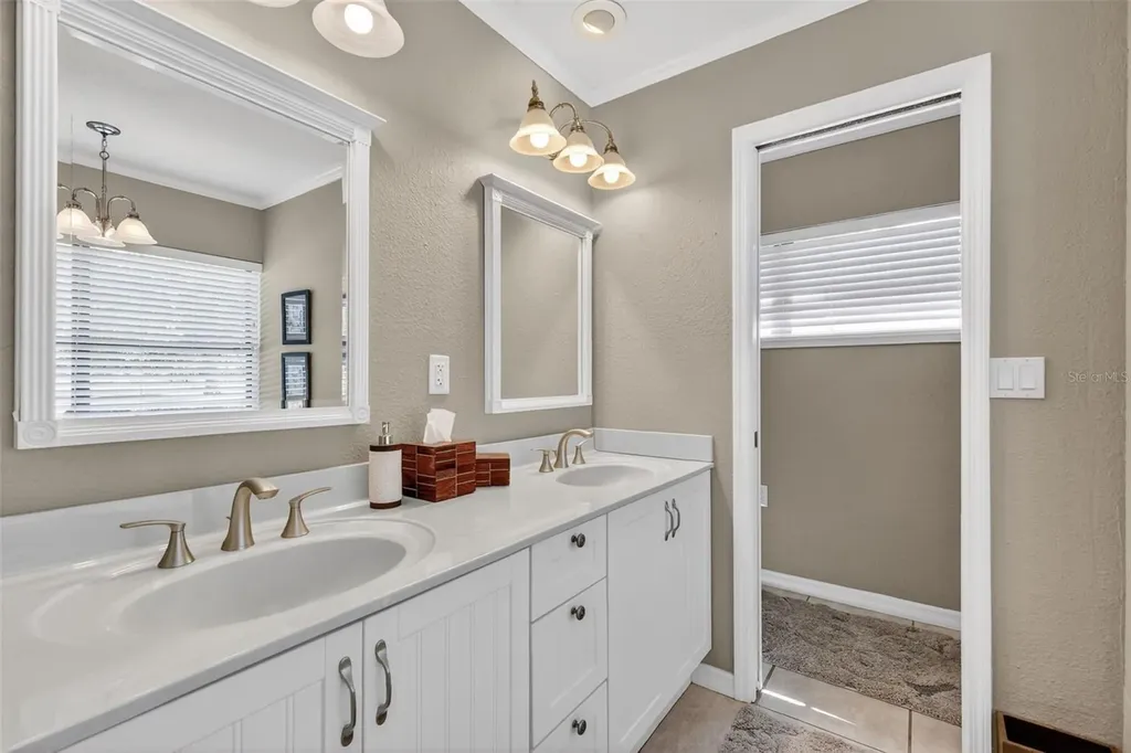 32739 Lake Eustis Drive Tavares FL 32778