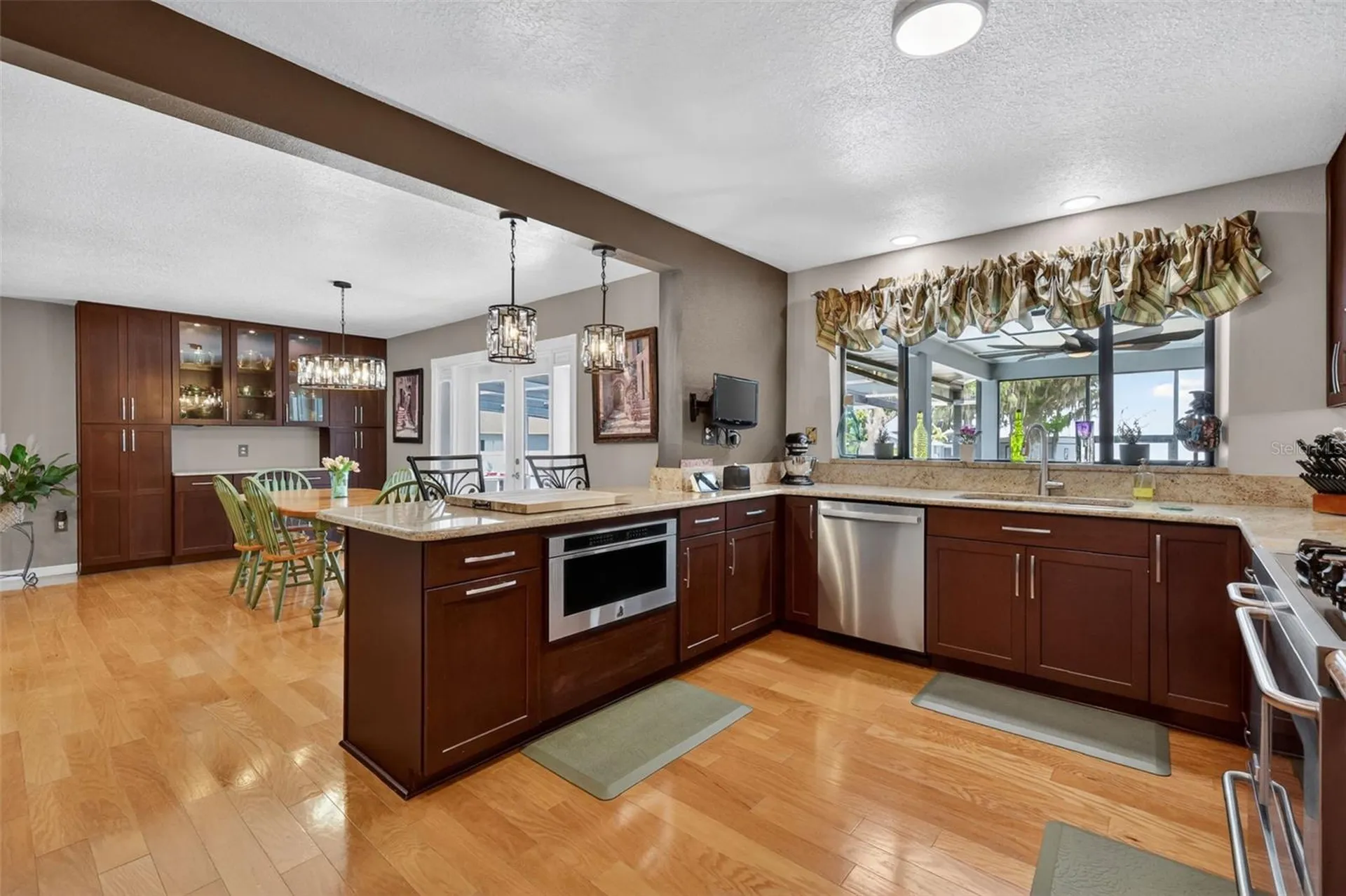 32739 Lake Eustis Drive Tavares FL 32778