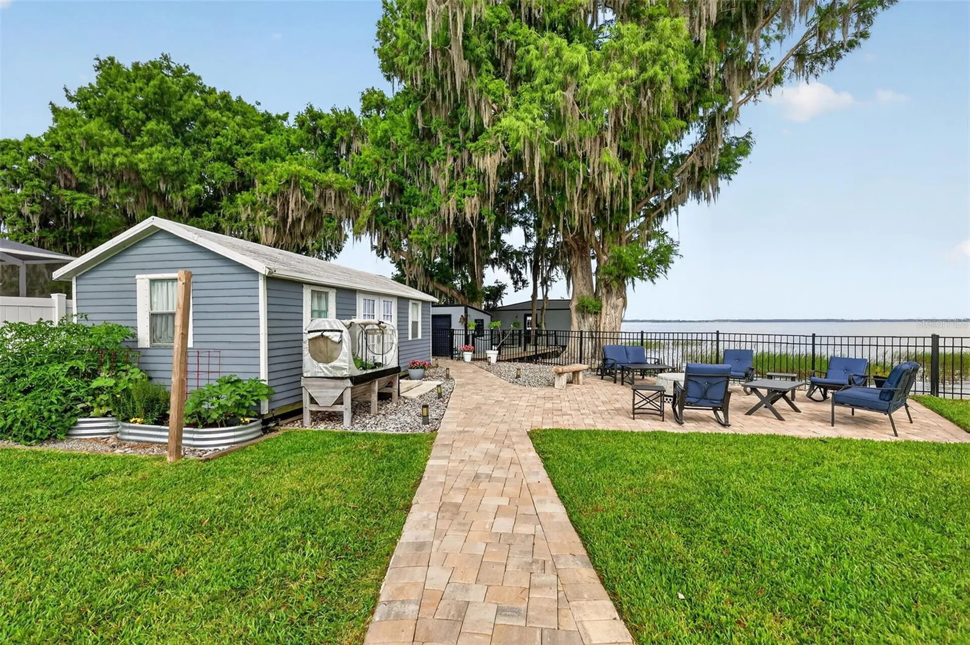32739 Lake Eustis Drive Tavares FL 32778