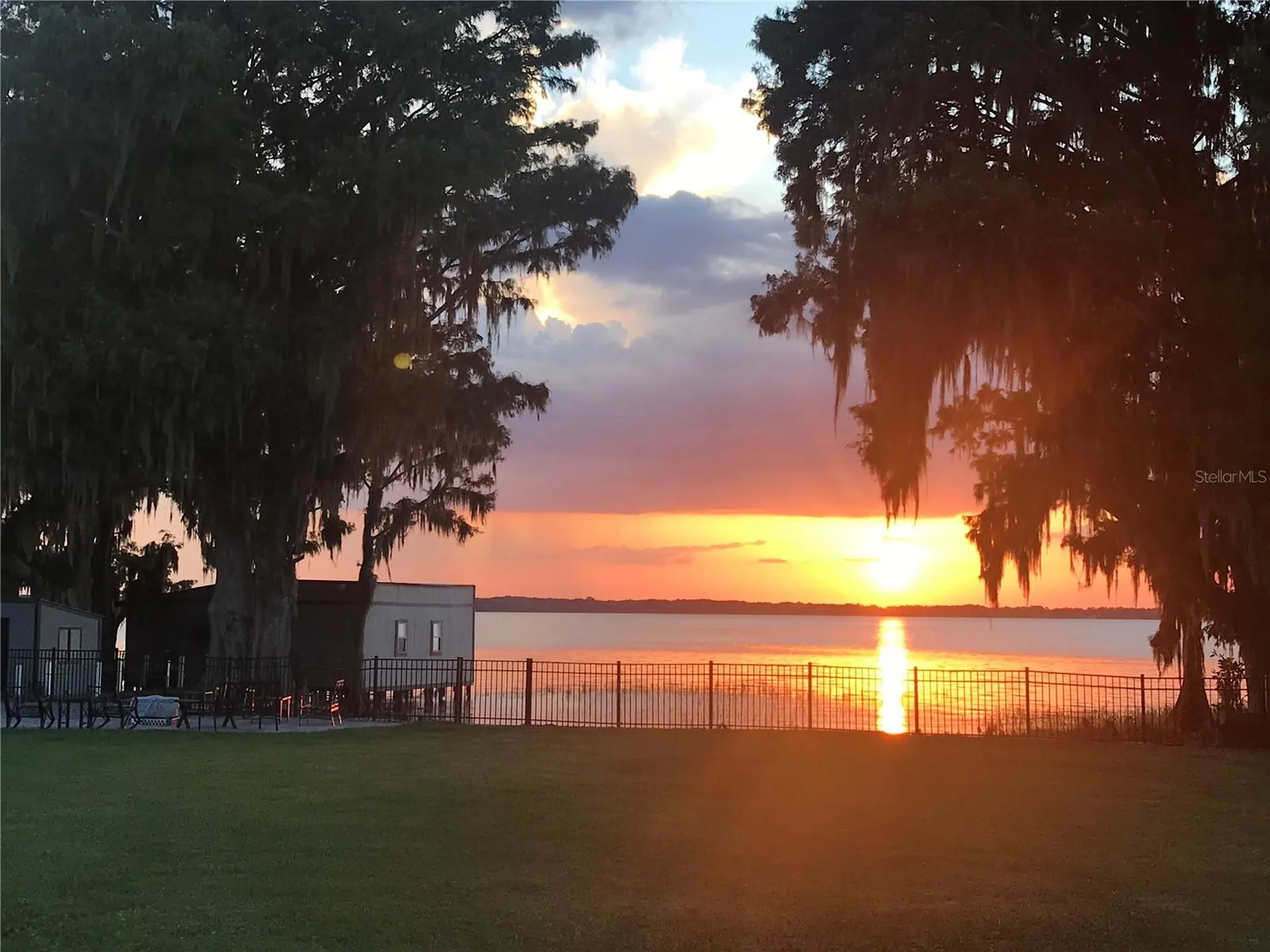 32739 Lake Eustis Drive Tavares FL 32778