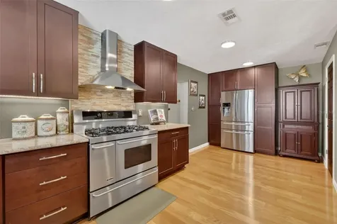 32739 Lake Eustis Drive Tavares FL 32778