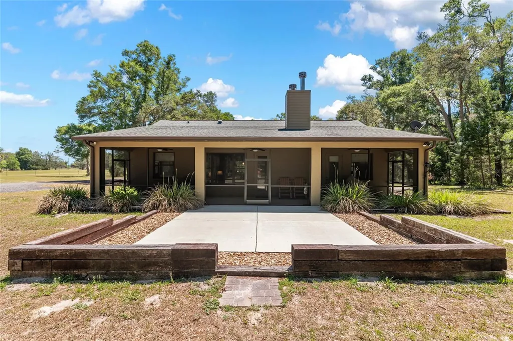 5190 NW 90th Avenue Chiefland FL 32626