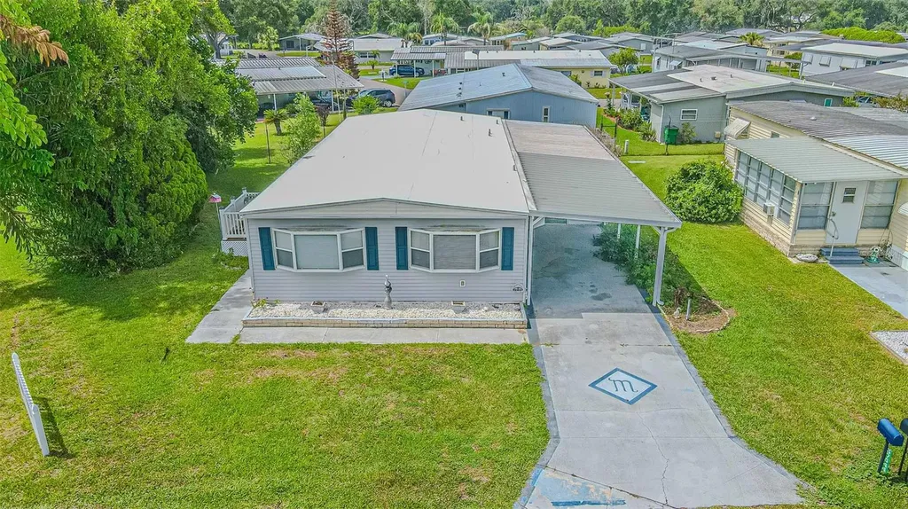 37544 Attica Avenue Zephyrhills FL 33542