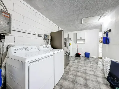 2449 66th Avenue S St Petersburg FL 33712