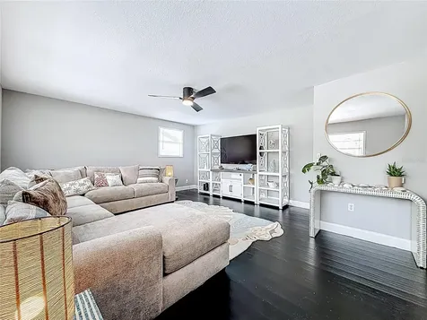 2449 66th Avenue S St Petersburg FL 33712