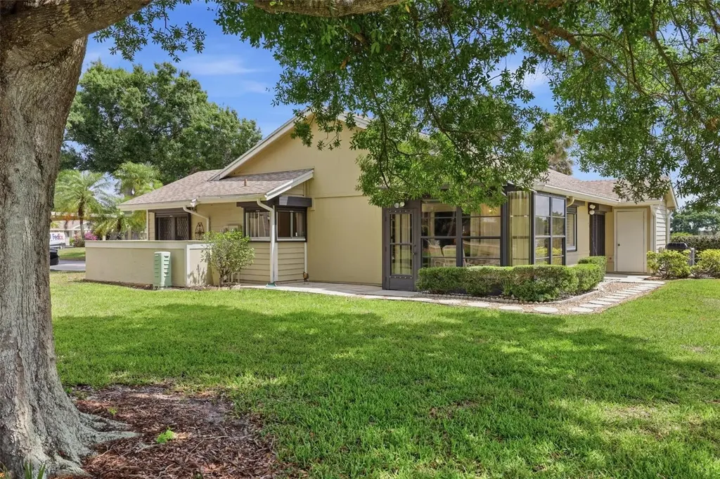 3016 Sail Pointe Circle Venice FL 34293