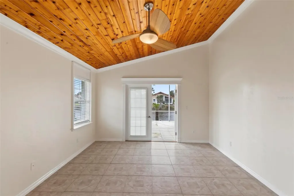 9 San Pedro Court Palm Coast FL 32137