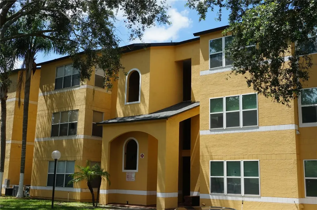4572 Commander Drive Orlando FL 32822