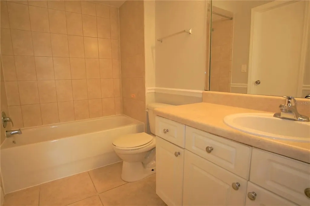 4572 Commander Drive Orlando FL 32822