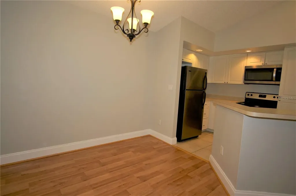 4572 Commander Drive Orlando FL 32822