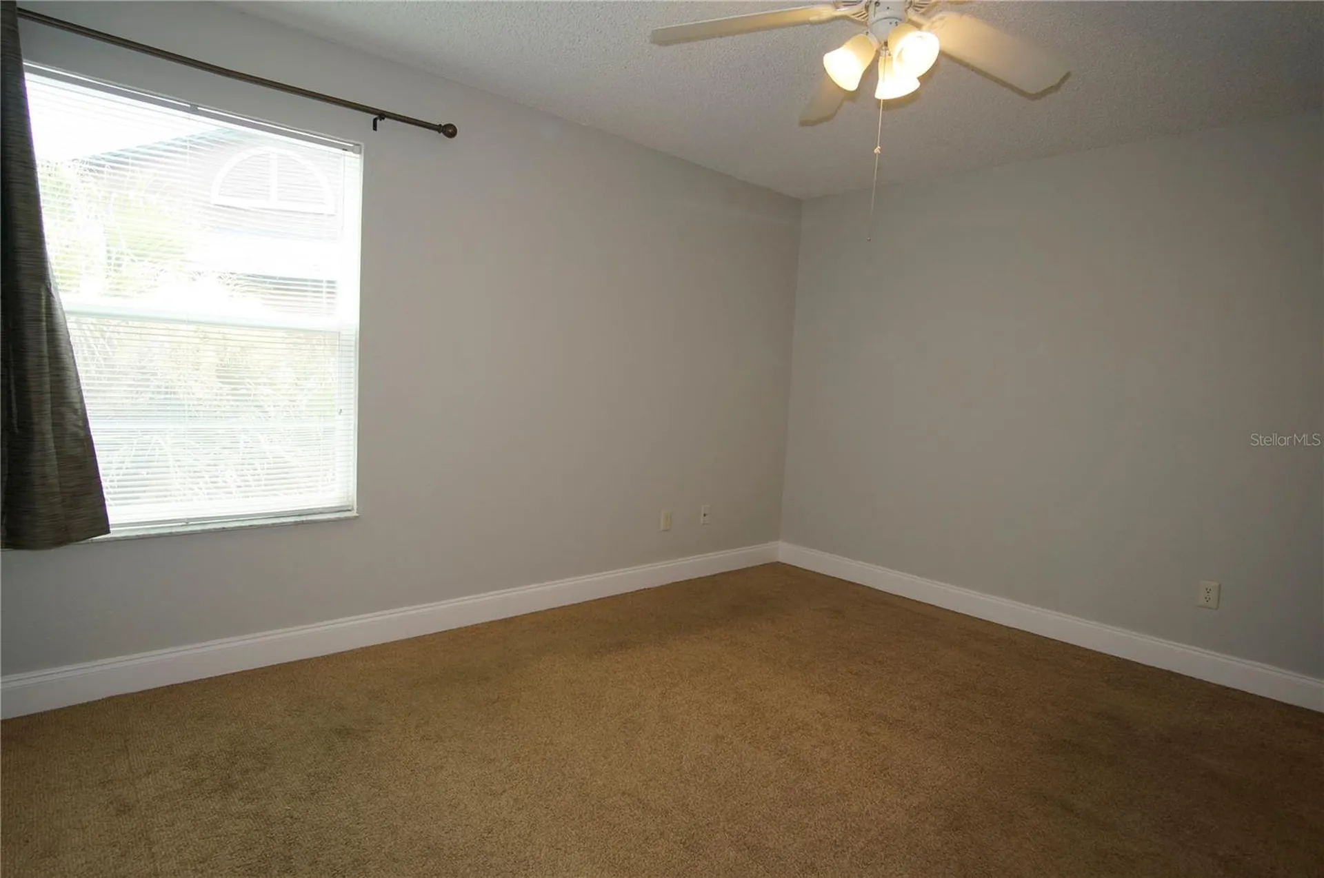 4572 Commander Drive Orlando FL 32822