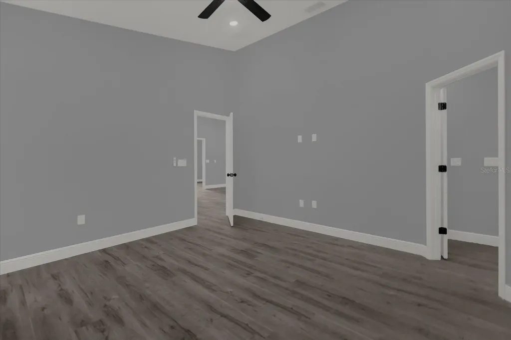 1126 S Thompson Avenue Deland FL 32720