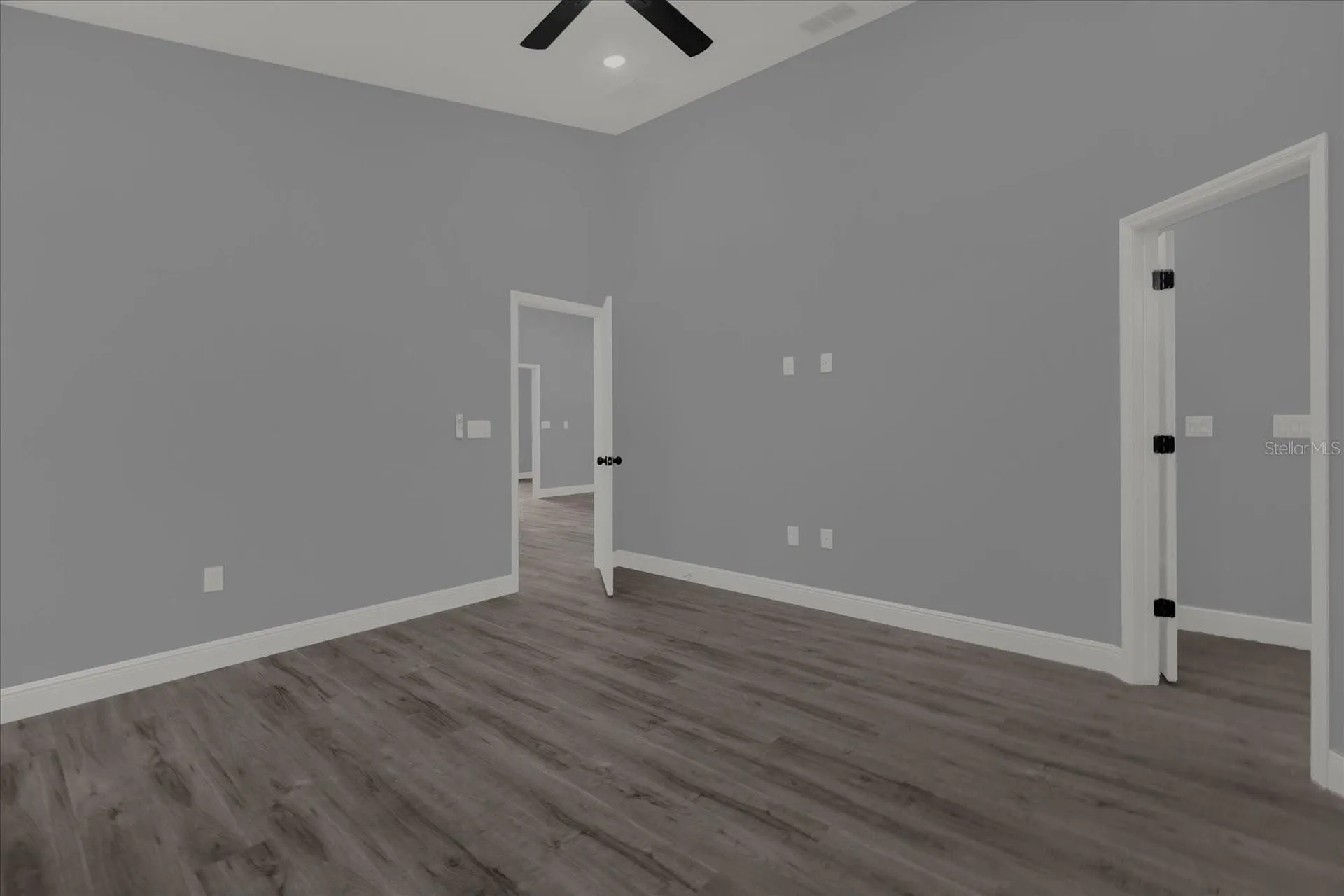 1126 S Thompson Avenue Deland FL 32720