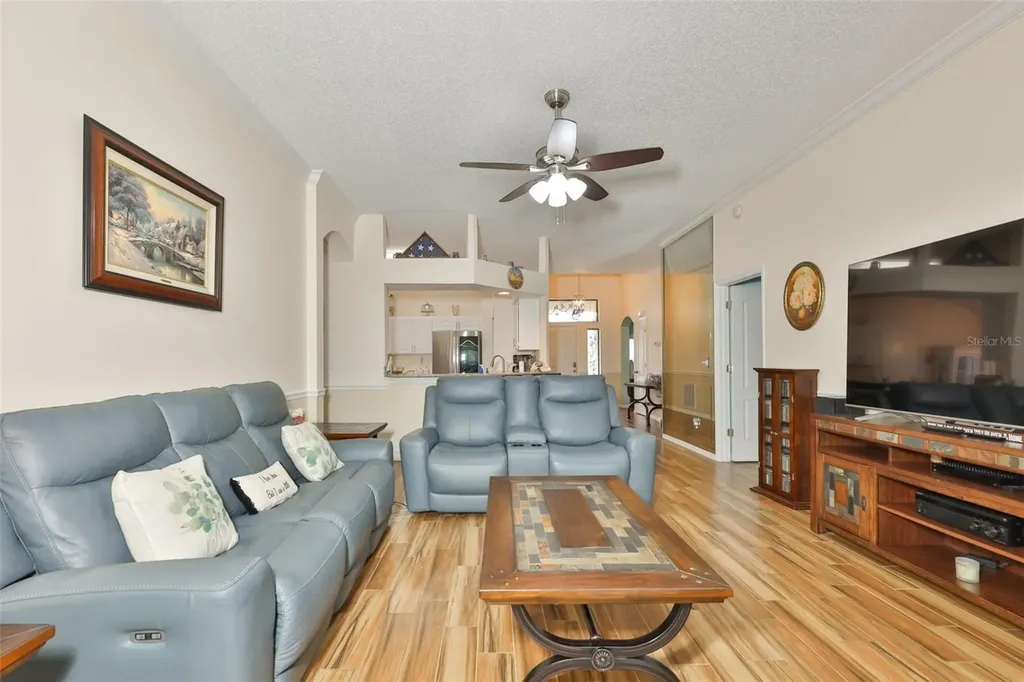 2249 Worthington Greens Drive Sun City Center FL 33573