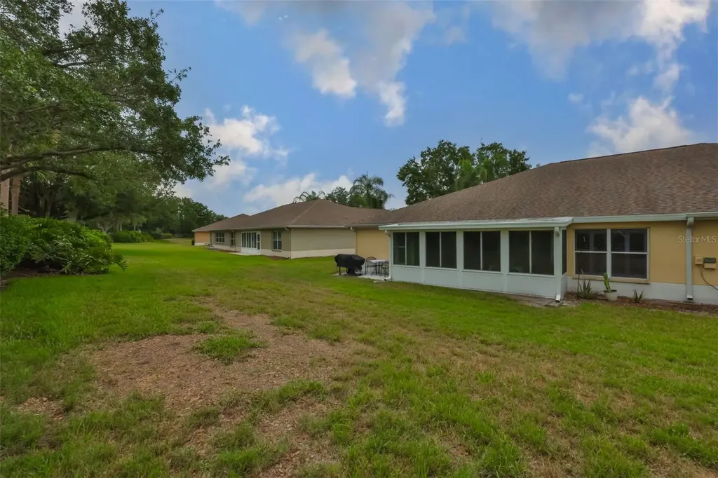 2249 Worthington Greens Drive Sun City Center FL 33573