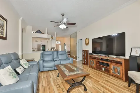 2249 Worthington Greens Drive Sun City Center FL 33573