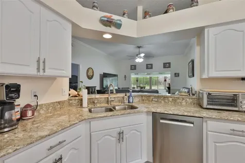 2249 Worthington Greens Drive Sun City Center FL 33573