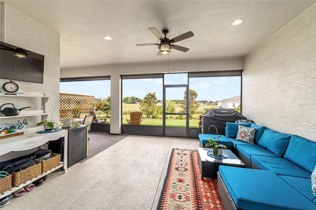 1983 NW 79th Loop Ocala FL 34475