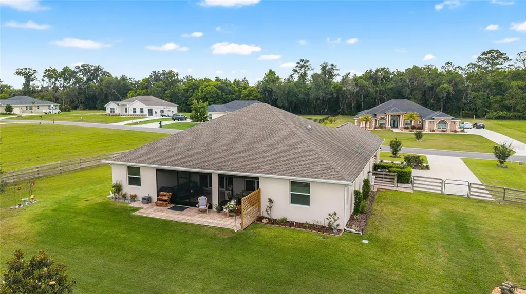 1983 NW 79th Loop Ocala FL 34475
