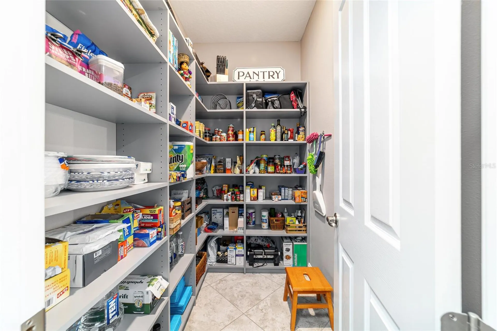 1983 NW 79th Loop Ocala FL 34475