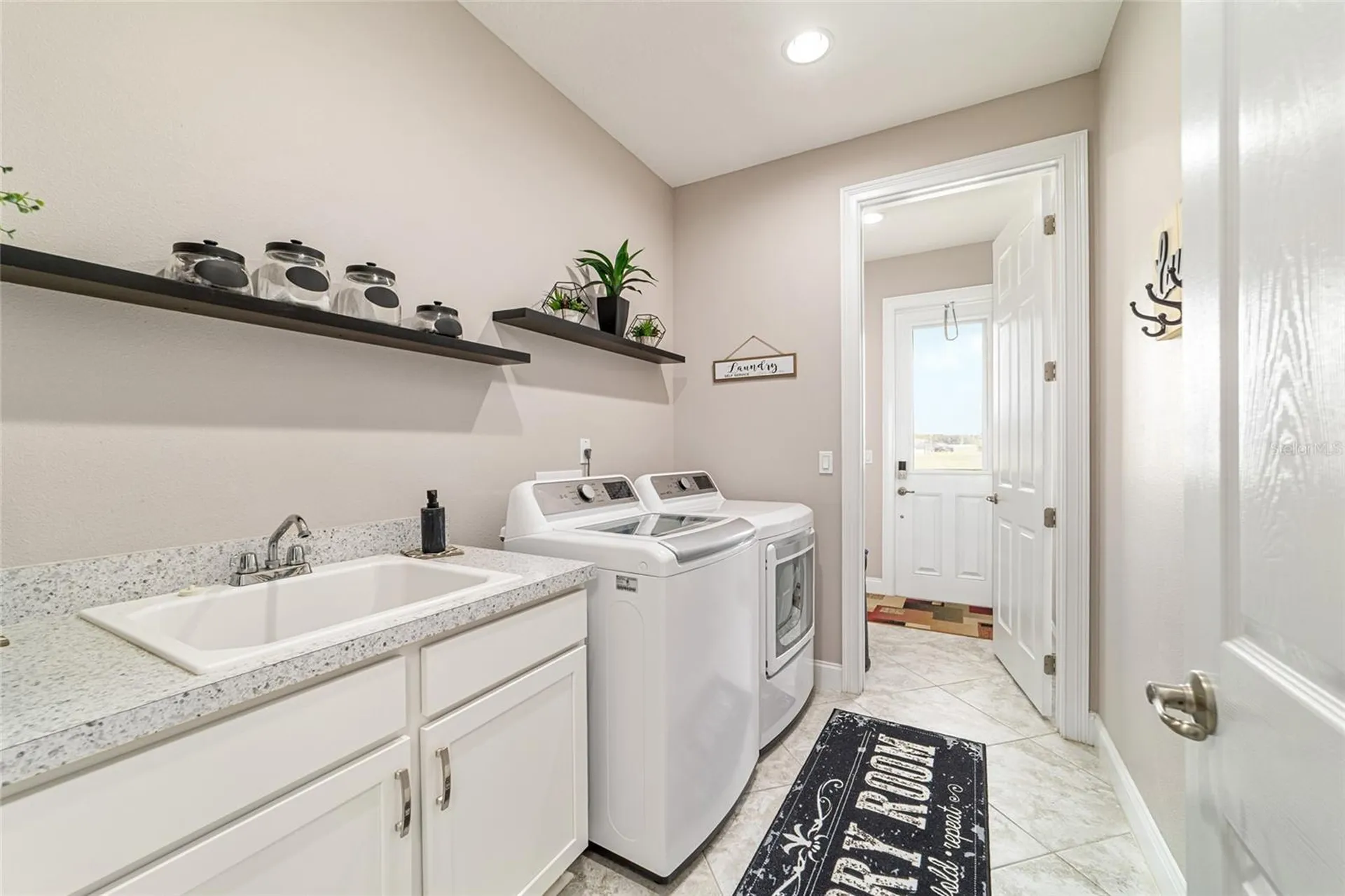 1983 NW 79th Loop Ocala FL 34475