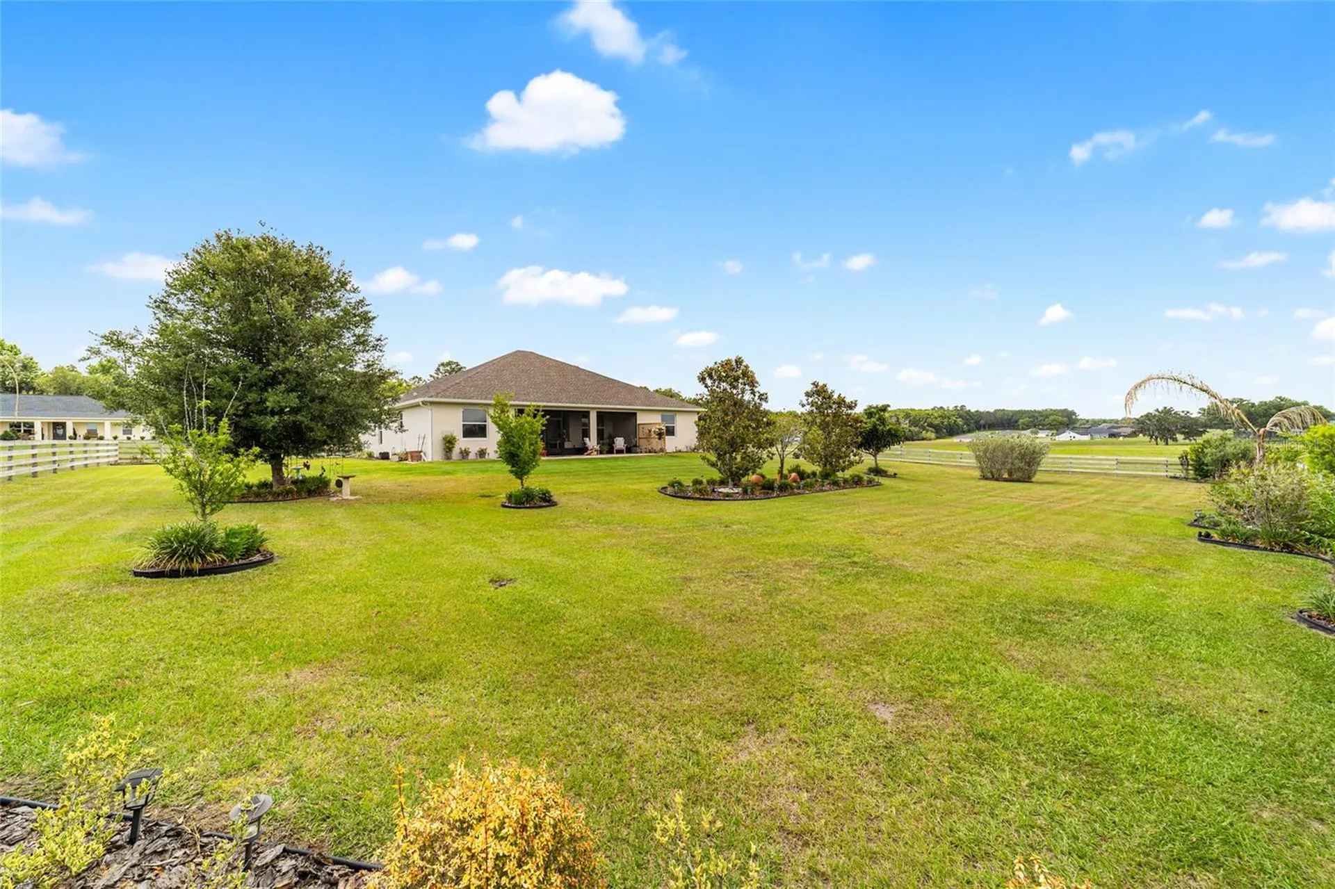 1983 NW 79th Loop Ocala FL 34475