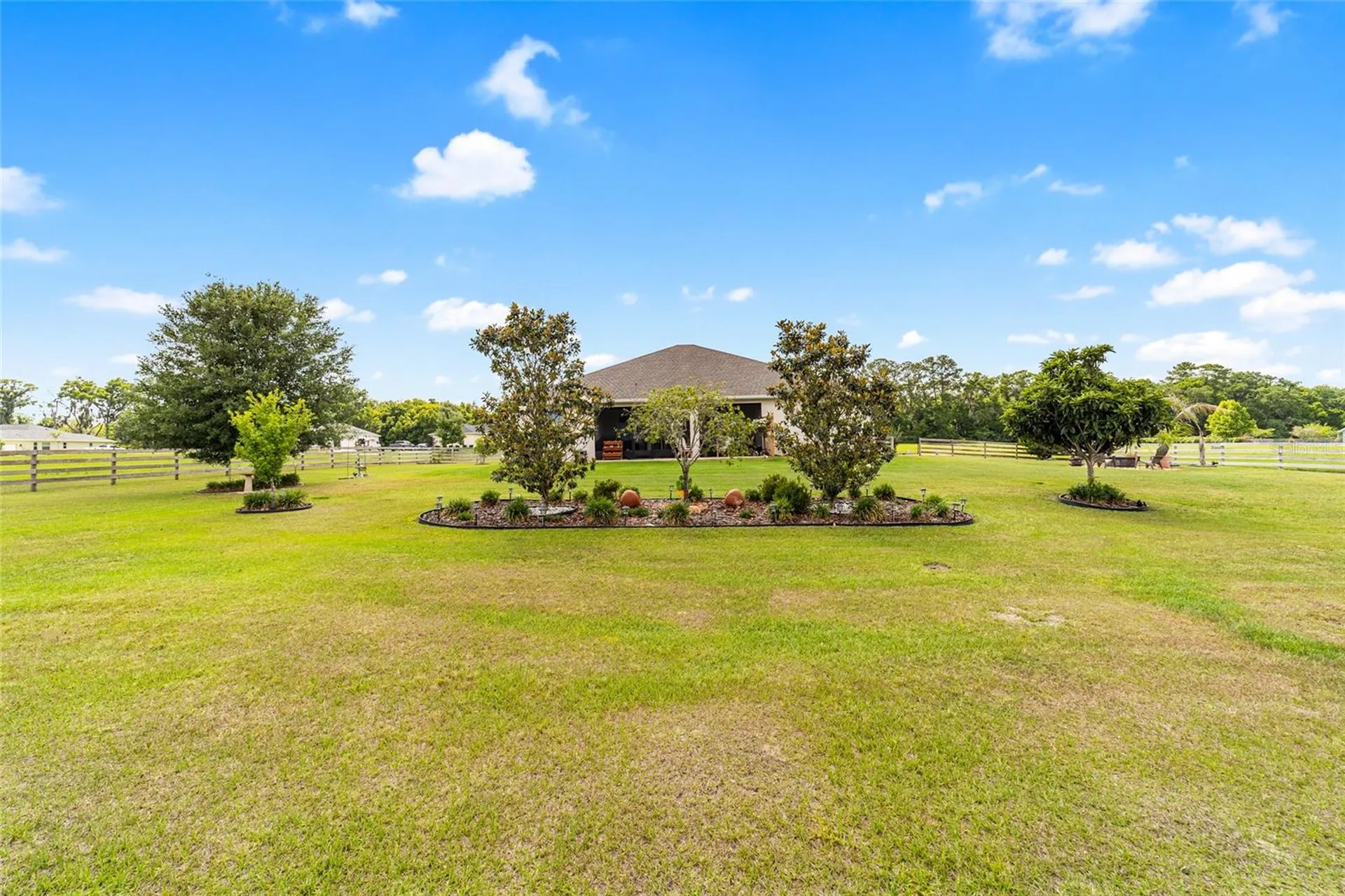 1983 NW 79th Loop Ocala FL 34475