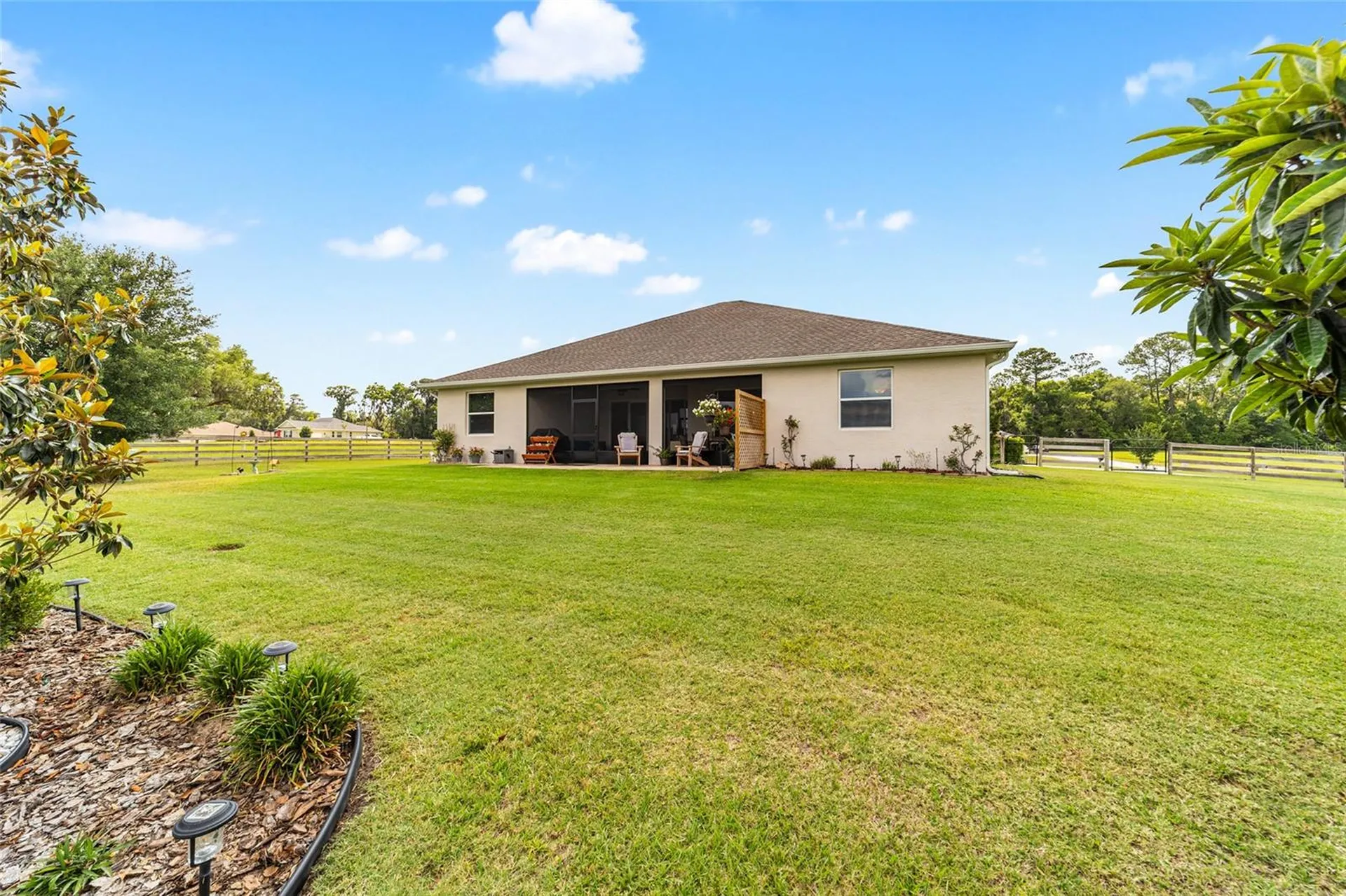 1983 NW 79th Loop Ocala FL 34475