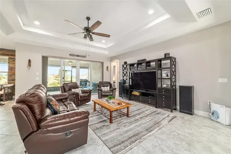 1983 NW 79th Loop Ocala FL 34475