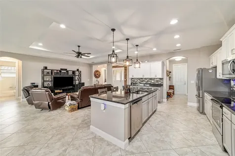 1983 NW 79th Loop Ocala FL 34475