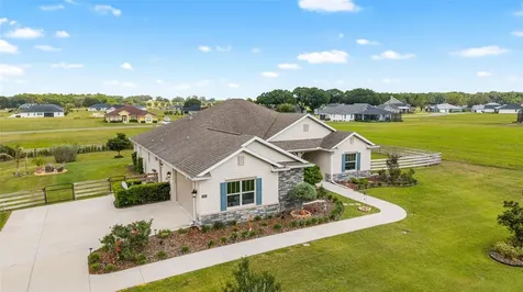 1983 NW 79th Loop Ocala FL 34475
