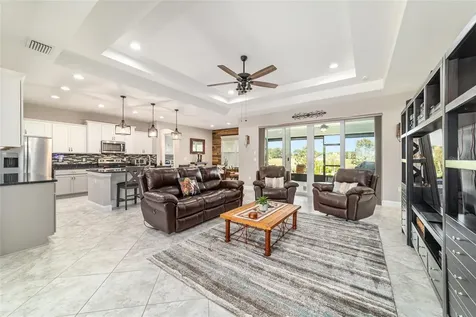 1983 NW 79th Loop Ocala FL 34475