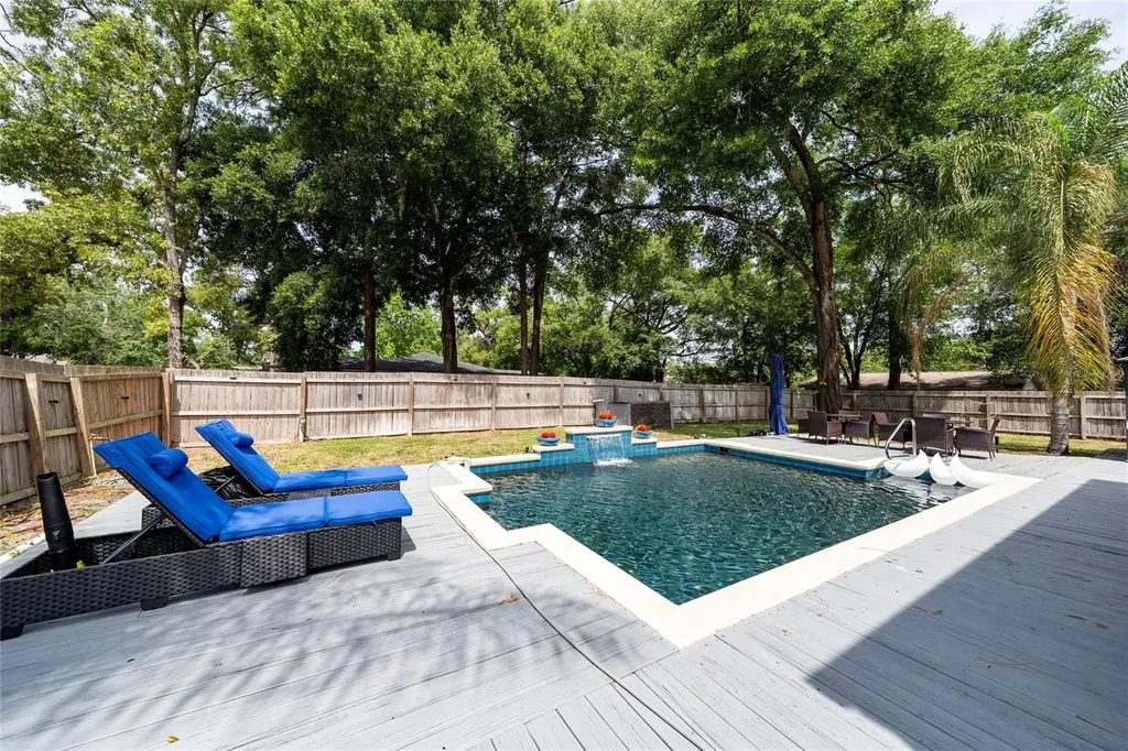 357 Ridgewood Street Altamonte Springs FL 32701