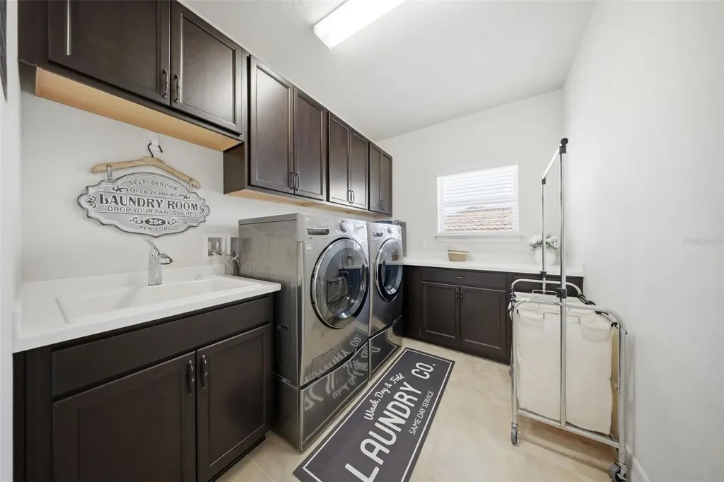 10902 Citron Oaks Drive Orlando FL 32836