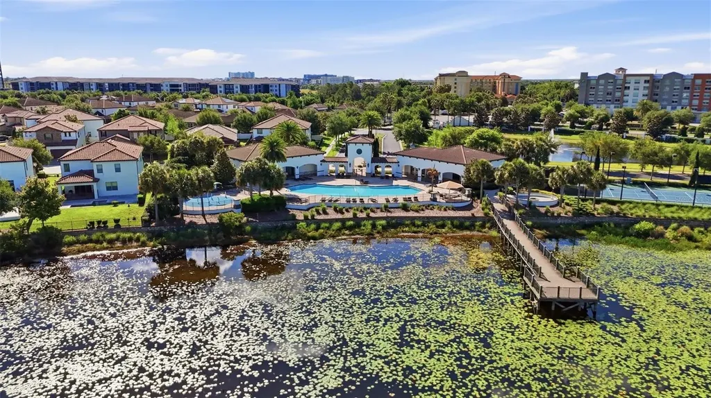 10902 Citron Oaks Drive Orlando FL 32836