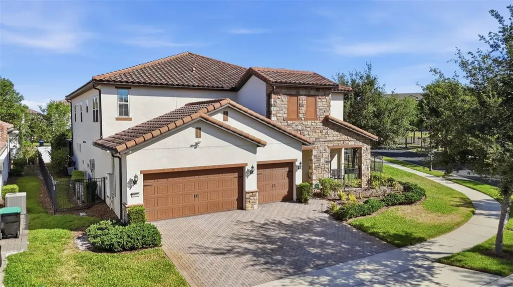 10902 Citron Oaks Drive Orlando FL 32836