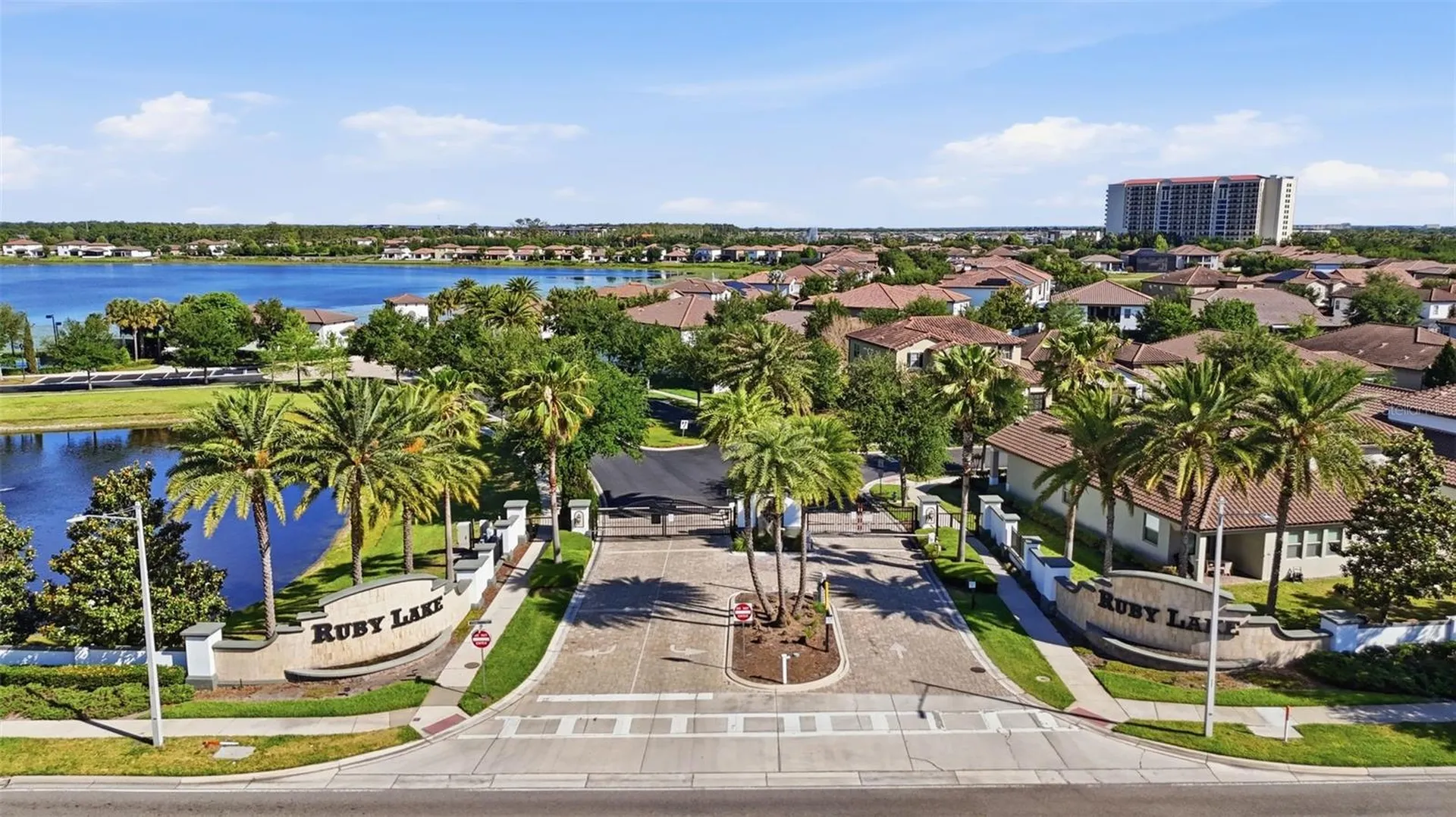 10902 Citron Oaks Drive Orlando FL 32836