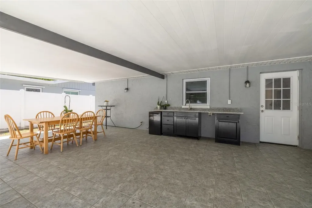 1819 West Drive Clearwater FL 33755